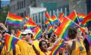 Toronto Pride prestará homenagem para Drag Queens