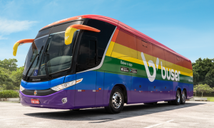 Ônibus arco-íris da Buser rodarão estradas brasileiras