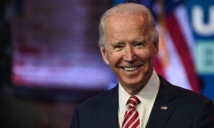 Biden nomeia gay para sua equipe na presidência