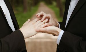 Vaticano proíbe benção ao casamento gay