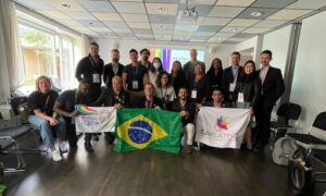 Pela primeira vez World Pride contou com delegação brasileira